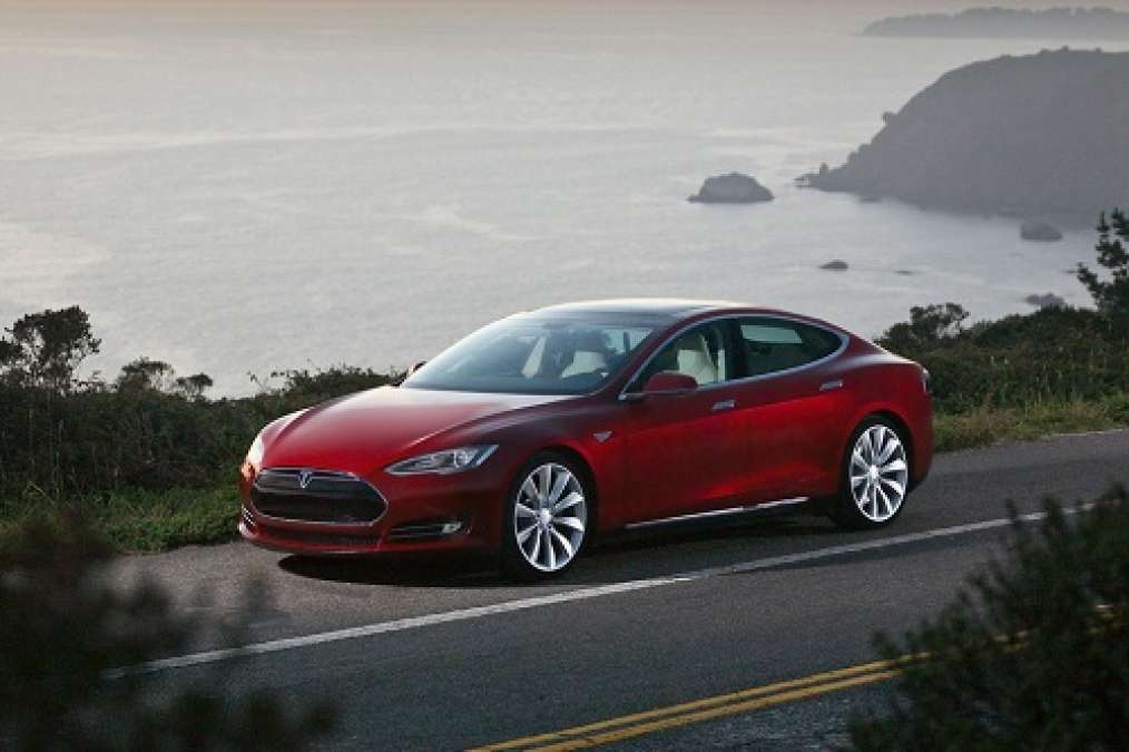 Tesla model deals s 2013 range